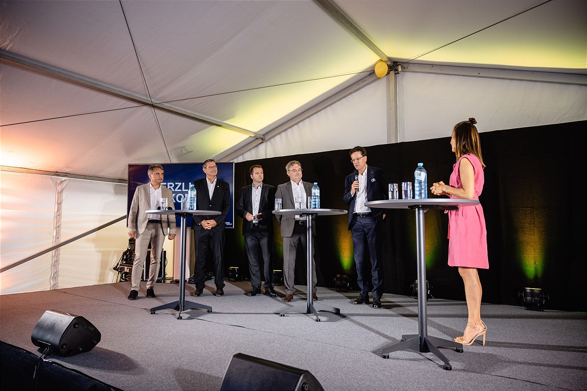 HABAU GROUP Round Table